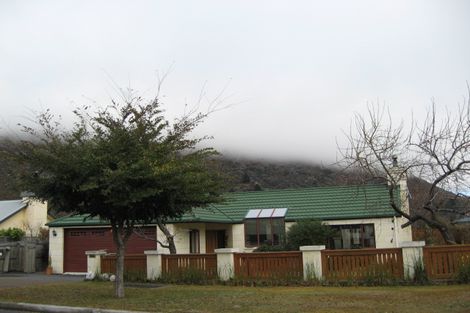 Photo of property in 44 Elm Tree Avenue, Frankton, Queenstown, 9300