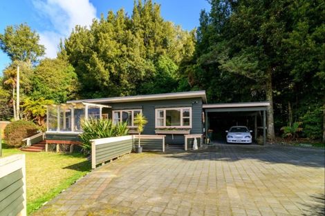 Photo of property in 1 State Highway 30, Lake Rotoma, Rotorua, 3074