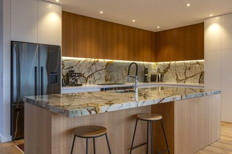 Photo of property in 10 Karapoto Lane, Rainbow Point, Taupo, 3330