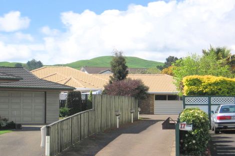 Photo of property in 19 Warwick Drive, Lynmore, Rotorua, 3010
