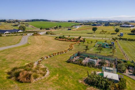 Photo of property in 25 Bradfield Road, Weston, Oamaru, 9491