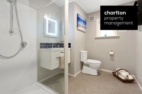 Photo of property in 273 Henderson Valley Road, Henderson, Auckland, 0612