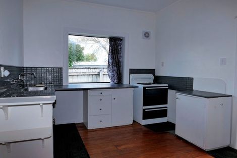 Photo of property in 129 Arawhata Road, Paraparaumu, 5032
