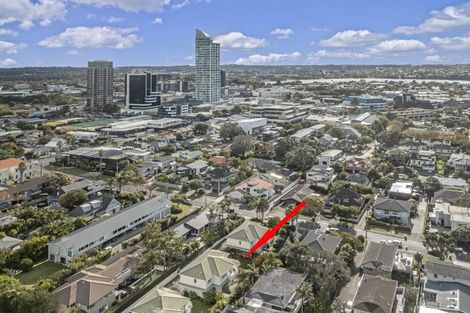 Photo of property in 2/17 Sanders Avenue, Takapuna, Auckland, 0622