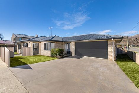 Photo of property in 51 Donegal Street, Cromwell, 9310