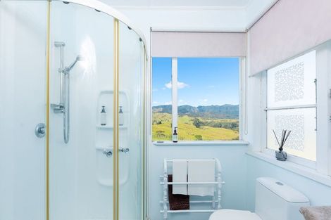 Photo of property in 15 Karuhiruhi Road, Oue, Kaikohe, 0473