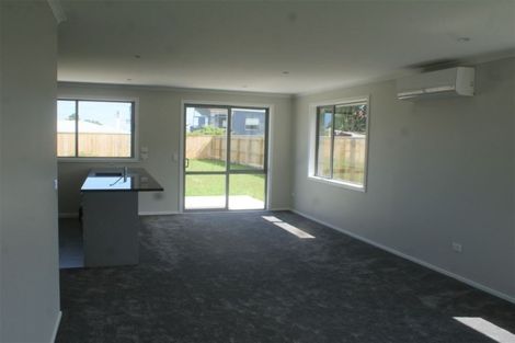 Photo of property in 4 Pohatu Lane, Otaki, 5512