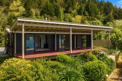 Photo of property in 106 Main Rd Havelock, Havelock, 7100