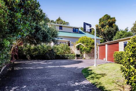 Photo of property in 23 Gibson Place, Patea, 4520