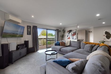 Photo of property in 2 Dowman Place, Te Puke, 3119