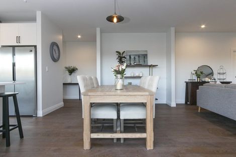 Photo of property in 12 Tauwaka Crescent, Riverhead, 0820