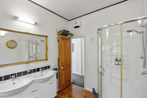 Photo of property in 2 Girvan Street, Fendalton, Christchurch, 8041