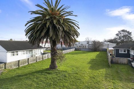 Photo of property in 35 Ahuru Street, Marton, 4710