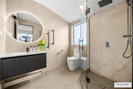 Photo of property in 4 Seawind Way, Hobsonville, Auckland, 0616