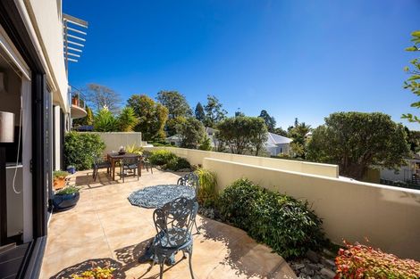 Photo of property in 7/27 Shelbourne Street, Nelson, 7010