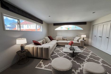 Photo of property in 2/17a William Street, Takapuna, Auckland, 0622