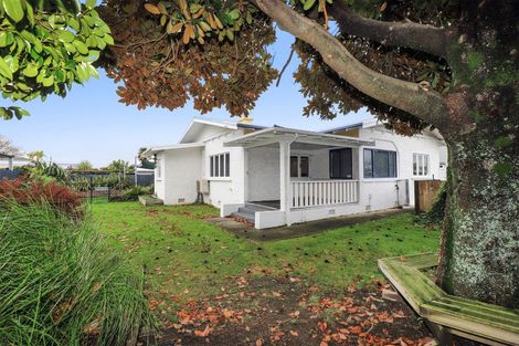 Photo of property in 205 Tomoana Road, Saint Leonards, Hastings, 4120