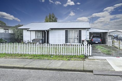 Photo of property in 4 Scott Drive, Flaxmere, Hastings, 4120