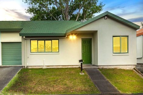 Photo of property in 5 Neta Grove, Henderson, Auckland, 0612