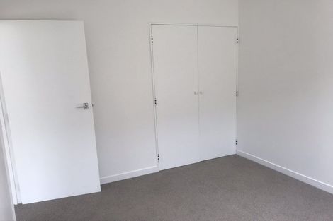 Photo of property in 21/125 Queens Drive, Lyall Bay, Wellington, 6022