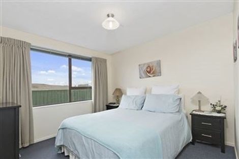 Photo of property in 25b Te Maru Place, Redwood, Christchurch, 8051