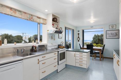 Photo of property in 1120 Brighton Road, Brighton, Dunedin, 9035