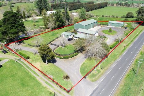 Photo of property in 580 Burtt Road, Runciman, Drury, 2578