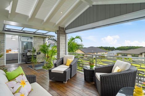 Photo of property in 5 Damien Place, Ohauiti, Tauranga, 3112