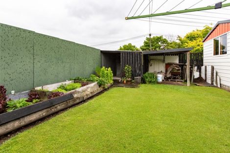 Photo of property in 16 Pound Road, Leeston, 7632