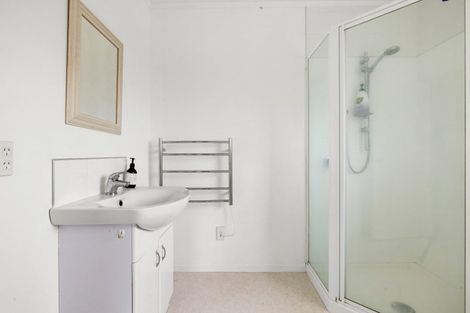 Photo of property in 58 Wainui Road, Raglan, 3225