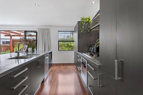 Photo of property in 3 Riverwood Boulevard, Redwood, Christchurch, 8051