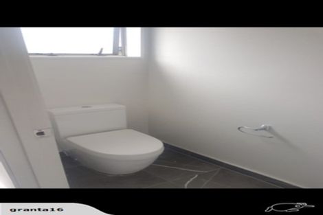 Photo of property in 10 Homer Place, Upper Riccarton, Christchurch, 8041