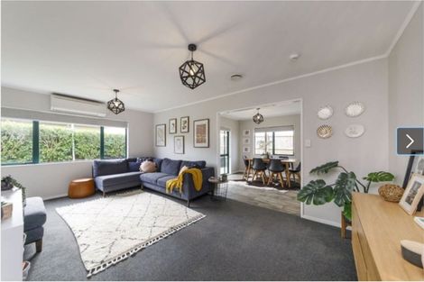Photo of property in 102 Roberts Line, Kelvin Grove, Palmerston North, 4414