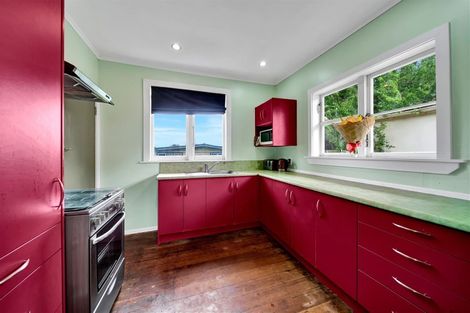 Photo of property in 63 Gladstone Street, Hawera, 4610