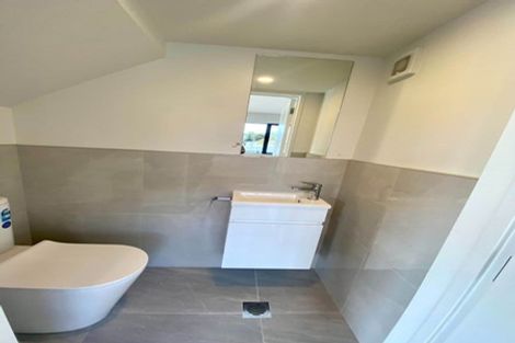 Photo of property in 1a Dundale Avenue, Blockhouse Bay, Auckland, 0600
