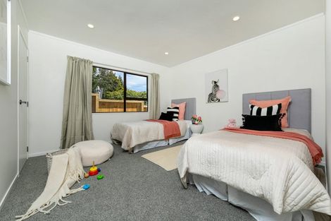 Photo of property in 112c Roberts Road, Te Atatu South, Auckland, 0610