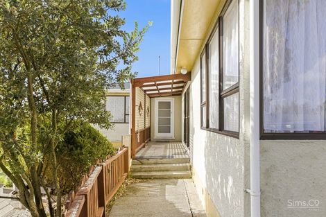 Photo of property in 9 Alma Road, Gonville, Whanganui, 4501