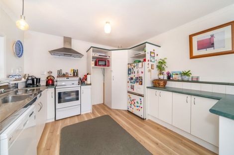 Photo of property in 46 Ebdentown Street, Ebdentown, Upper Hutt, 5018