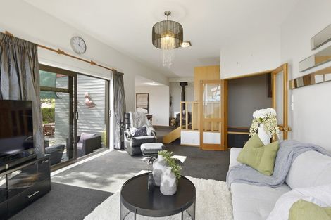 Photo of property in 27b Lookaway Place, Huntsbury, Christchurch, 8022