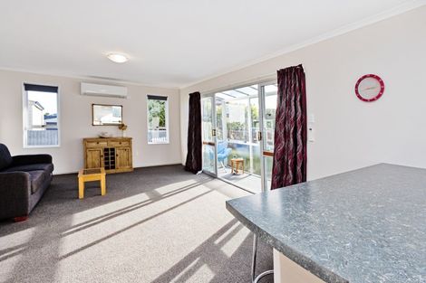 Photo of property in 2/308 Yarrow Street, Richmond, Invercargill, 9810