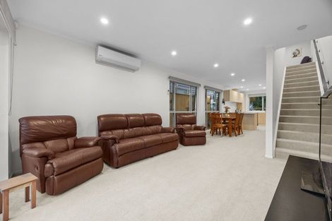 Photo of property in 27 Forbes Mccammon Drive, Swanson, Auckland, 0614