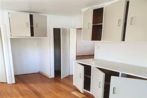 Photo of property in 32 Brentford Place, Manurewa, Auckland, 2102