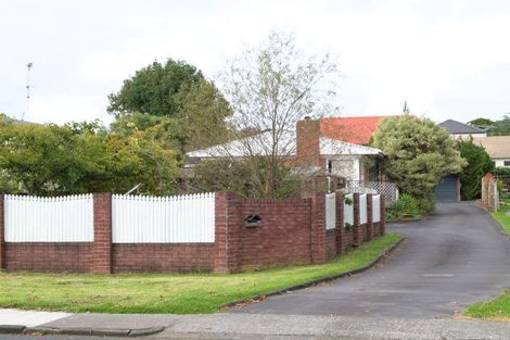 Photo of property in 2/76 Moore Street, Howick, Auckland, 2014