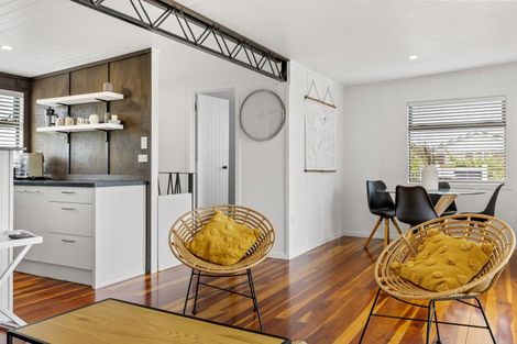 Photo of property in 14a Weka Road, Waipahihi, Taupo, 3330