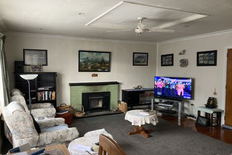 Photo of property in 3 Clifton Terrace, West End, Timaru, 7910