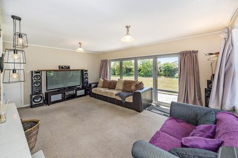 Photo of property in 43 Leeston Lake Road, Leeston, 7632