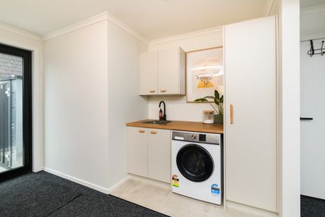 Photo of property in 24 Brightwater Terrace, Terrace End, Palmerston North, 4410