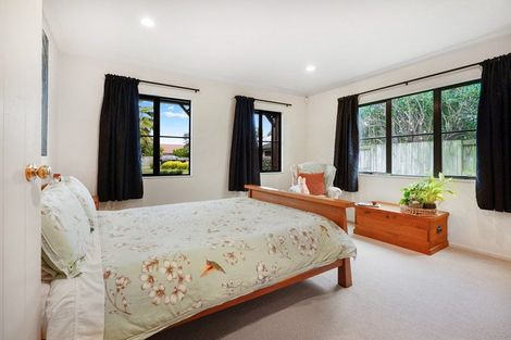 Photo of property in 15 Buckingham Place, Rototuna North, Hamilton, 3210