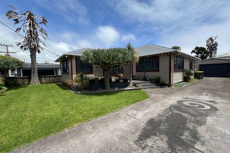 Photo of property in 36 Fitzroy Road, Fitzroy, New Plymouth, 4312