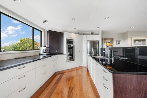 Photo of property in 21 Olena Avenue, Sunnyhills, Auckland, 2010